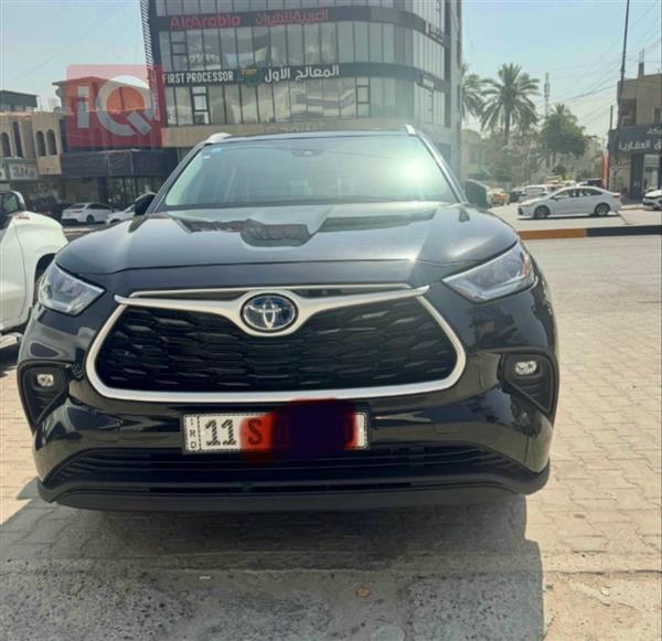 Toyota for sale in Iraq
